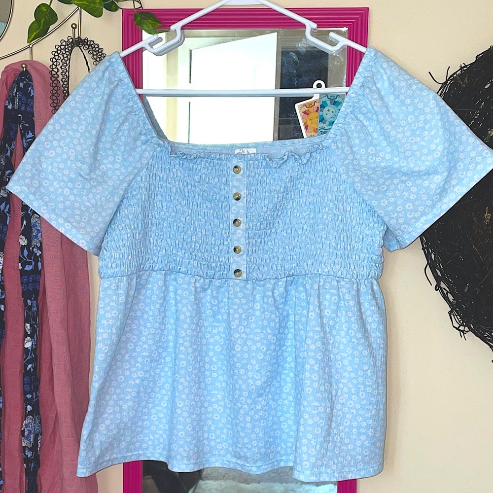 💙 Blue No Boundaries Flutter-sleeve blouse